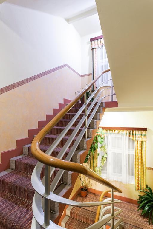 Hotel Grand تانفالد المظهر الخارجي الصورة